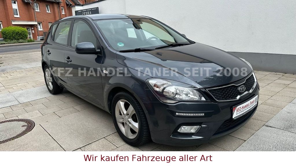 Kia ceed / Ceed 150.000 km 4.399 &euro; Troisdorf (Nähe Köln/Bonn) 53844