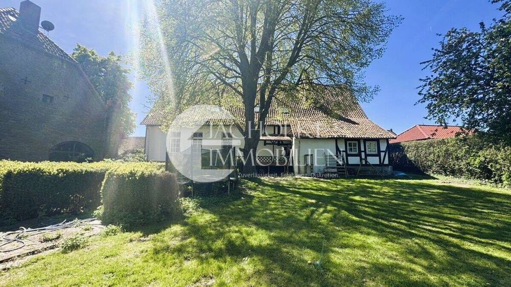 Mehrfamilienhaus, Wohnhaus Bad Münder am Deister / Nienstedt Nienstedt - 1 Zimmer, 720 m&sup2;, 745.000&euro; | Angebot:26902085