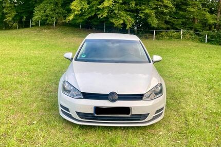 VW Golf 193.512 km 8.700 € Katenstedt 24802