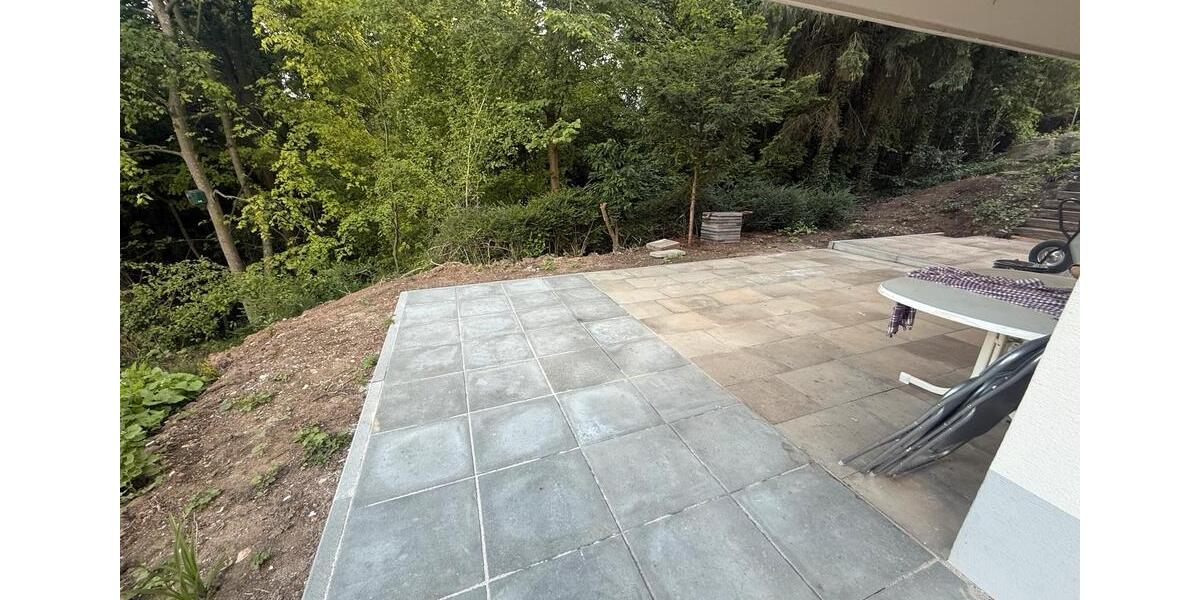 Terrassenwohnung Nürtingen - 2.5 Zimmer, 94 m&sup2;, 1.150&euro; | Angebot:26654943