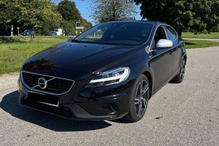 Volvo V40 67.000 km 19.900 € Pöcking 82343