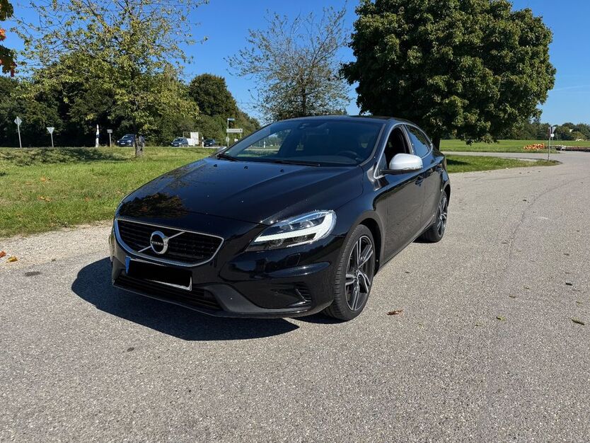 Volvo V40 67.000 km 19.900 € Pöcking 82343