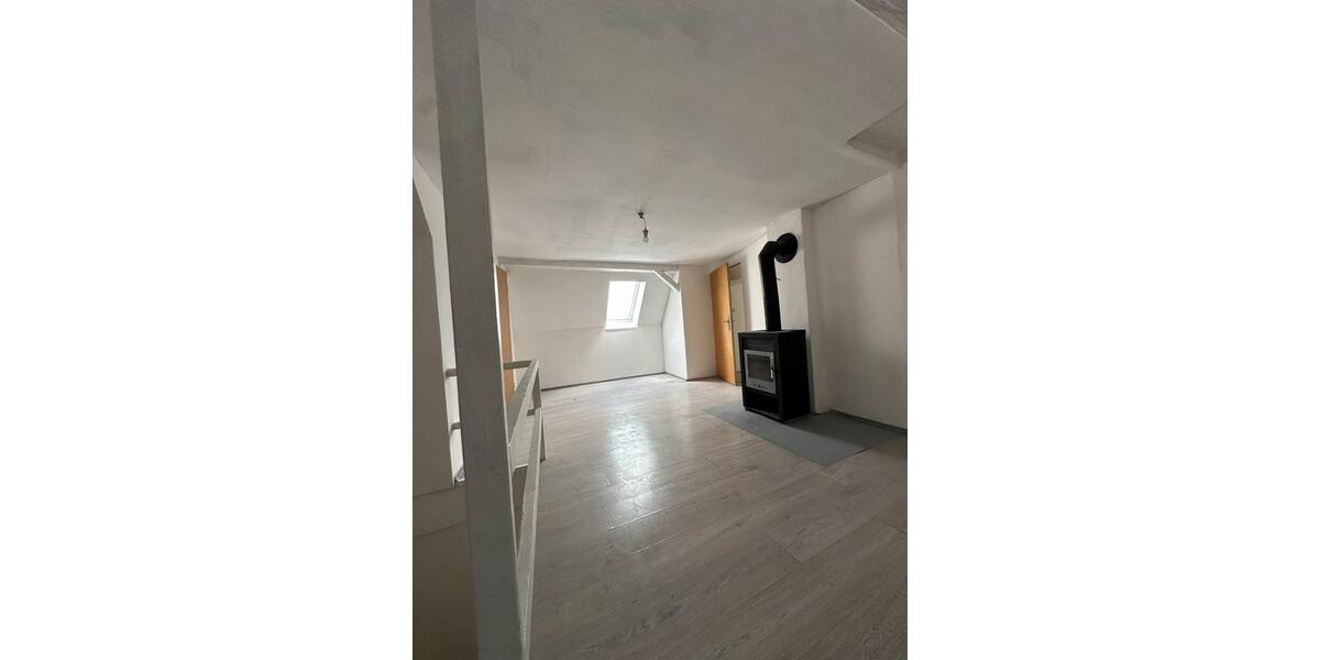 Mehrfamilienhaus, Wohnhaus Hechingen - 7 Zimmer, 158 m&sup2;, 249.000&euro; | Angebot:26671642