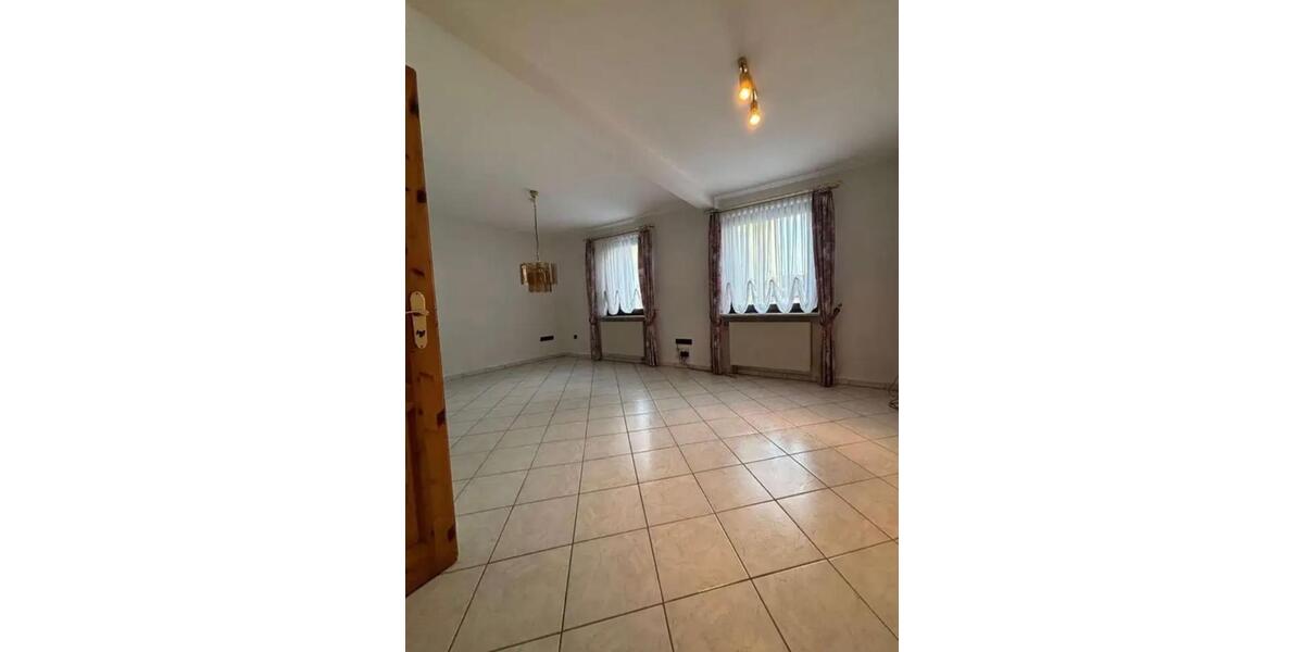 Reihenhaus Eisenberg (Pfalz) - 6 Zimmer, 132 m&sup2;, 299.000&euro; | Angebot:27256416