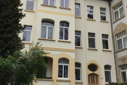 4 Zimmer Wohnung im DG mit Balkon zimmer