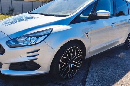 Ford S-Max 104.000 km 18.980 &euro; Rheinmünster 77836