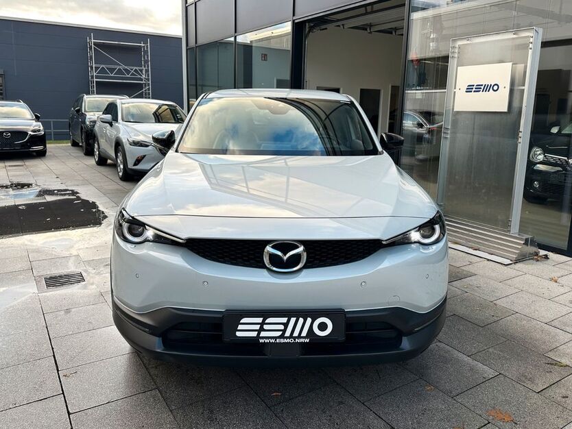 Mazda MX-30 22.861 km 13.900 € Oberhausen 46149