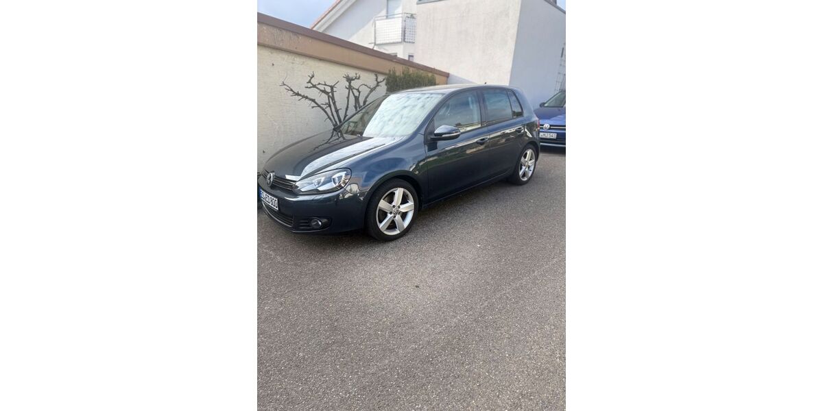 VW Golf 117.000 km 8.880 &euro; Ulm 89077