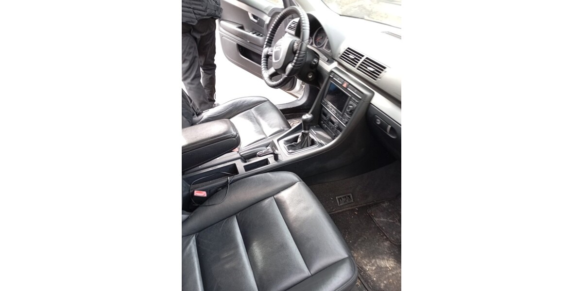 Audi A4 Avant 229.486 km 5.000 &euro; Brück 14822