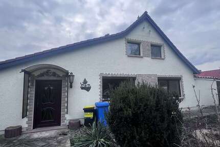 Haus zum Kaufen in Mücheln 180.000 € 125 m² 5 zimmer