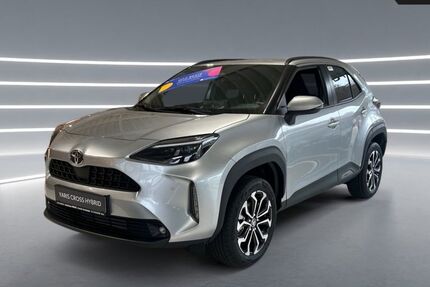 Toyota Yaris Cross 1.200 km 30.300 &euro; Overath 51491