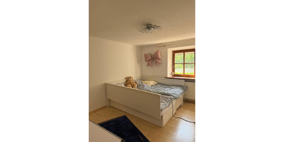 Etagenwohnung Bad Reichenhall - 3 Zimmer, 70 m&sup2;, 1.300&euro; | Angebot:26697468