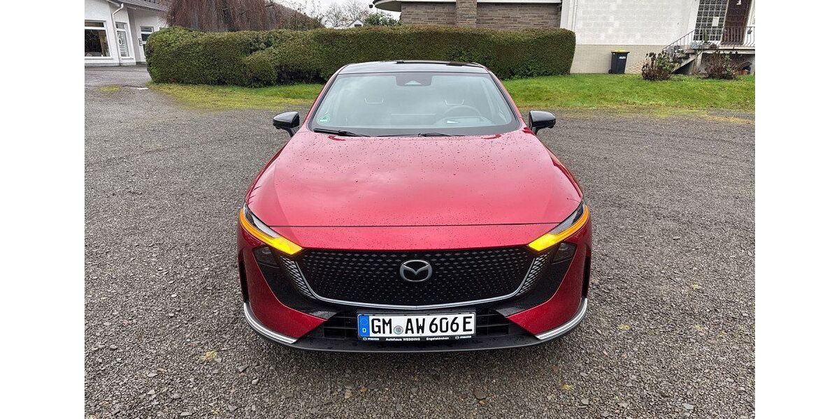 Mazda 6e 3.715 km 35.490 &euro; Engelskirchen 51766