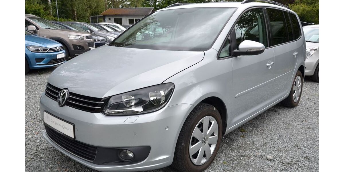VW Touran 85.308 km 10.999 &euro; Chemnitz 09114