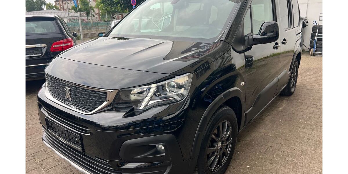 Peugeot Rifter 83.000 km 14.990 &euro; Berlin 13581
