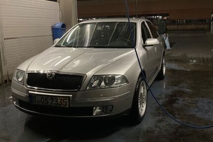 Skoda Octavia 140.000 km 4.000 &euro; Berlin 12359