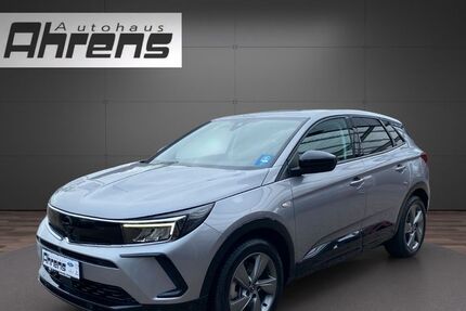 Opel Grandland (X) 9.800 km 26.660 &euro; Papenburg 26871