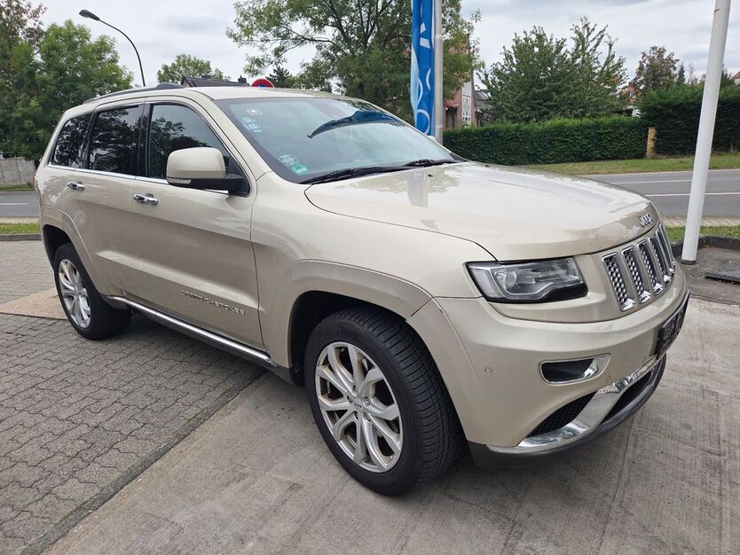 Jeep Grand Cherokee 234.000 km 12.490 € Leipzig 04249