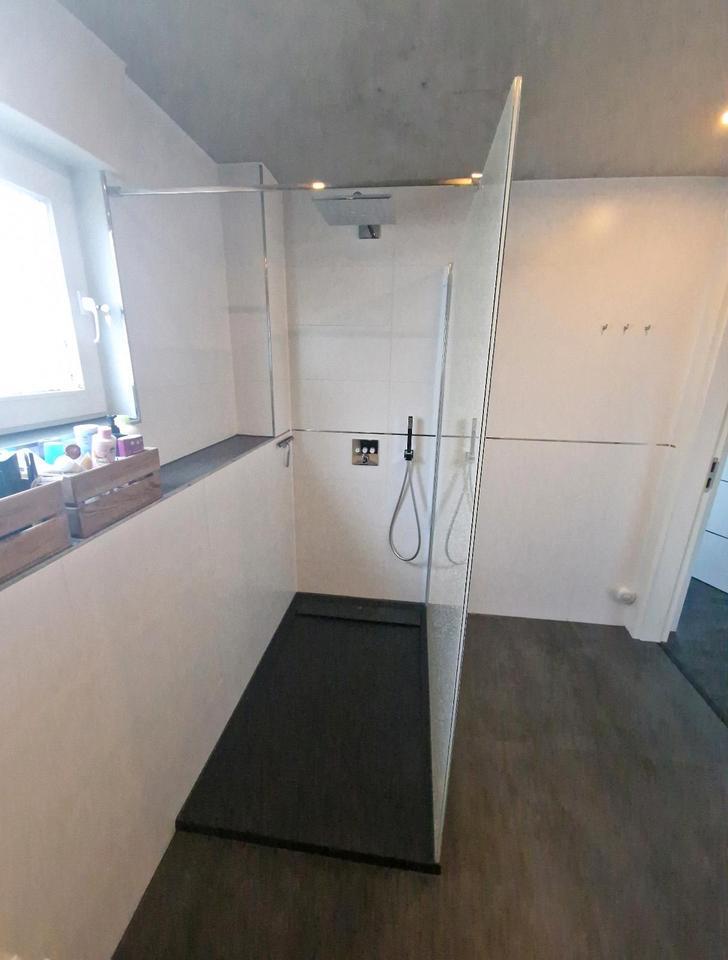 Zweifamilienhaus, 158 qm Wohnfläche, 734 qm Grund, provisionsfrei