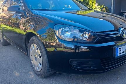 VW Golf 143.000 km 4.400 &euro; Bitz 72475