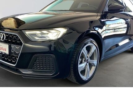 Audi A1 5.421 km 27.850 &euro; Pfarrkirchen 84347