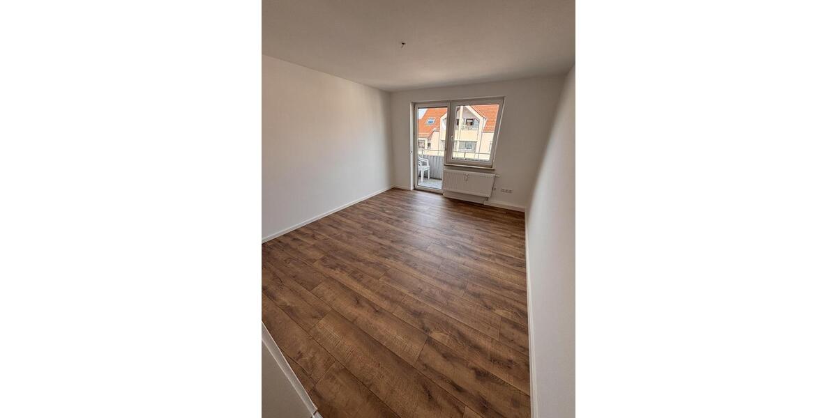 Dachgeschoßwohnung Stadtbergen - 3 Zimmer, 61 m&sup2;, 1.290&euro; | Angebot:25309256