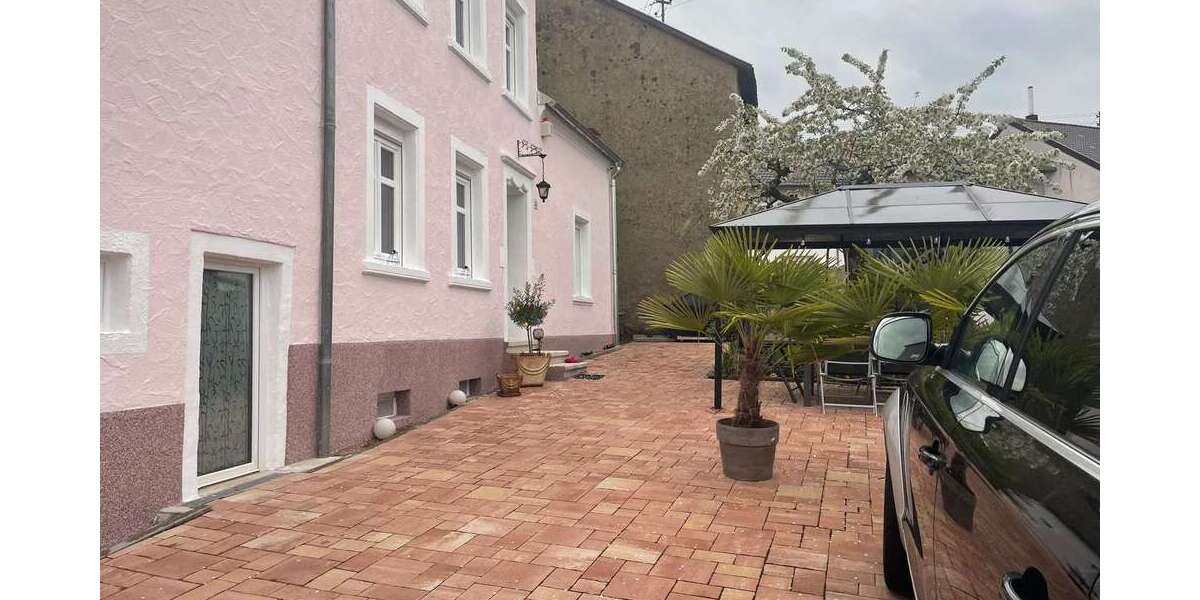Einfamilienhaus Schmelz - 8 Zimmer, 180 m&sup2;, 299.000&euro; | Angebot:26124953