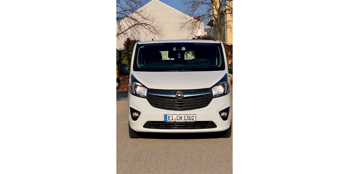 Opel Vivaro 147.000 km 13.799 &euro; Wettstetten 85139