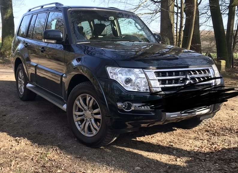 Mitsubishi Pajero 230.000 km 26.950 &euro; Schönberg 22929