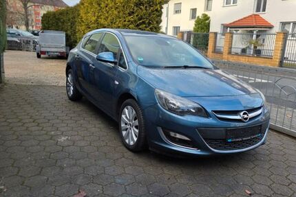 Opel Astra 127.000 km 5.900 &euro; Rüsselsheim am Main 65428