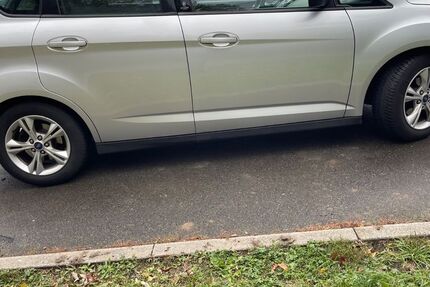 Ford C-Max 216.600 km 4.000 € Erfurt 99086