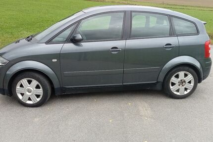 Audi A2 153.000 km 3.490 € Arrach 93474