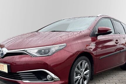 Toyota Auris 68.384 km 16.990 € Wurzen 04808