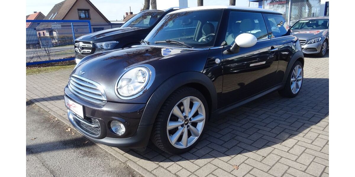 Mini Cooper D 157.844 km 7.999 &euro; Wittenberge 19322