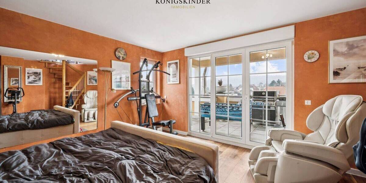 Mehrfamilienhaus, Wohnhaus Pforzheim Südweststadt - 6 Zimmer, 302 m&sup2;, 1.250.000&euro; | Angebot:26512811