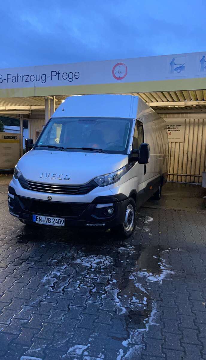 IVECO Daily 208.000 km 18.800 € Hattingen 45525