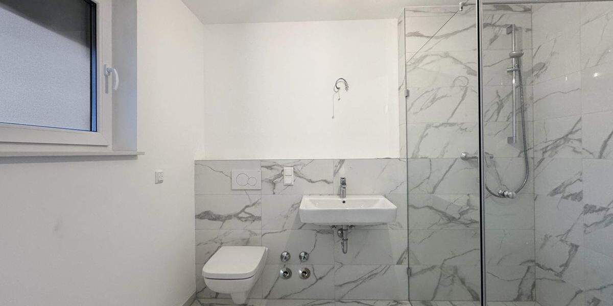 Etagenwohnung Krefeld Stadtmitte - 2 Zimmer, 47 m&sup2;, 189.000&euro; | Angebot:24376893