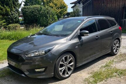 Ford Focus 124.716 km 8.850 &euro; Schechen 83135