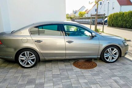 VW Passat 180.000 km 10.000 € Regensburg 93055
