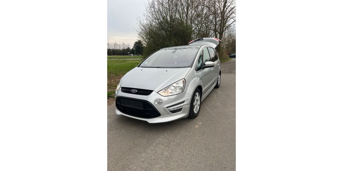 Ford S-Max 226.000 km 8.899 &euro; Sankt Augustin 53757