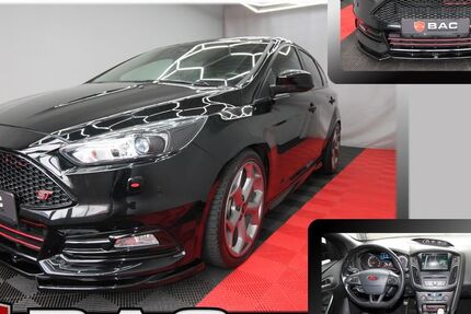 Ford Focus 76.800 km 15.950 &euro; Osnabrück 49086