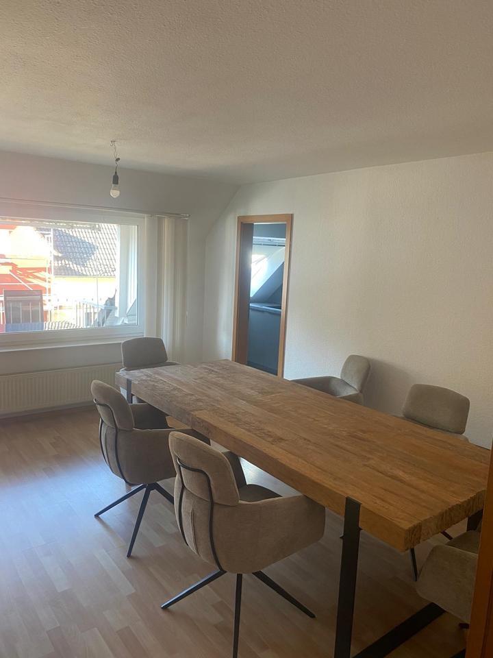 Schöne 4 Zimmerwohnung, zentral u Rheinnähe, 53498 Bad Breisig zimmer