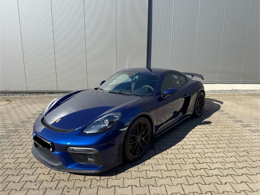Porsche Cayman 18.800 km 117.500 € Minden 32427