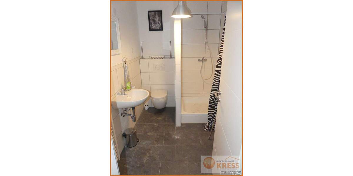 Einfamilienhaus Sinntal Mottgers - 8 Zimmer, 200 m&sup2;, 305.000&euro; | Angebot:24780950