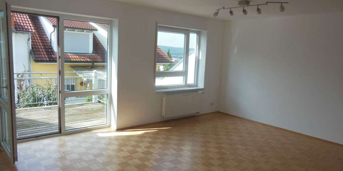Einfamilienhaus Waldenbuch - 6 Zimmer, 187 m&sup2;, 2.500&euro; | Angebot:26671302