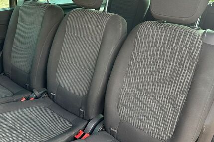 Seat Alhambra 203.000 km 10.500 &euro; Buggingen 79426