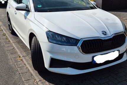 Skoda Fabia 28.000 km 16.350 &euro; Königswinter 53639