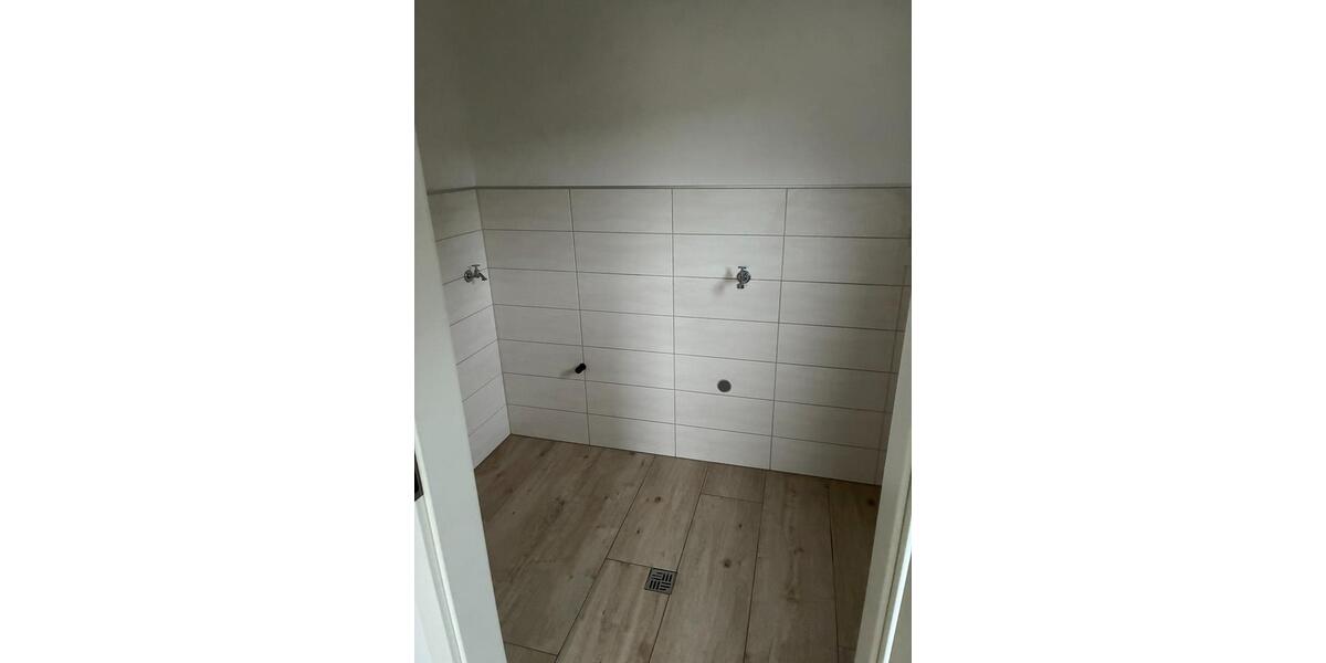 Etagenwohnung Eiterfeld - 4 Zimmer, 110 m&sup2;, 750&euro; | Angebot:25057992