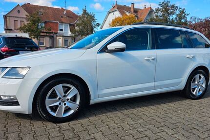 Skoda Octavia 220.000 km 11.900 € Kenzingen 79341
