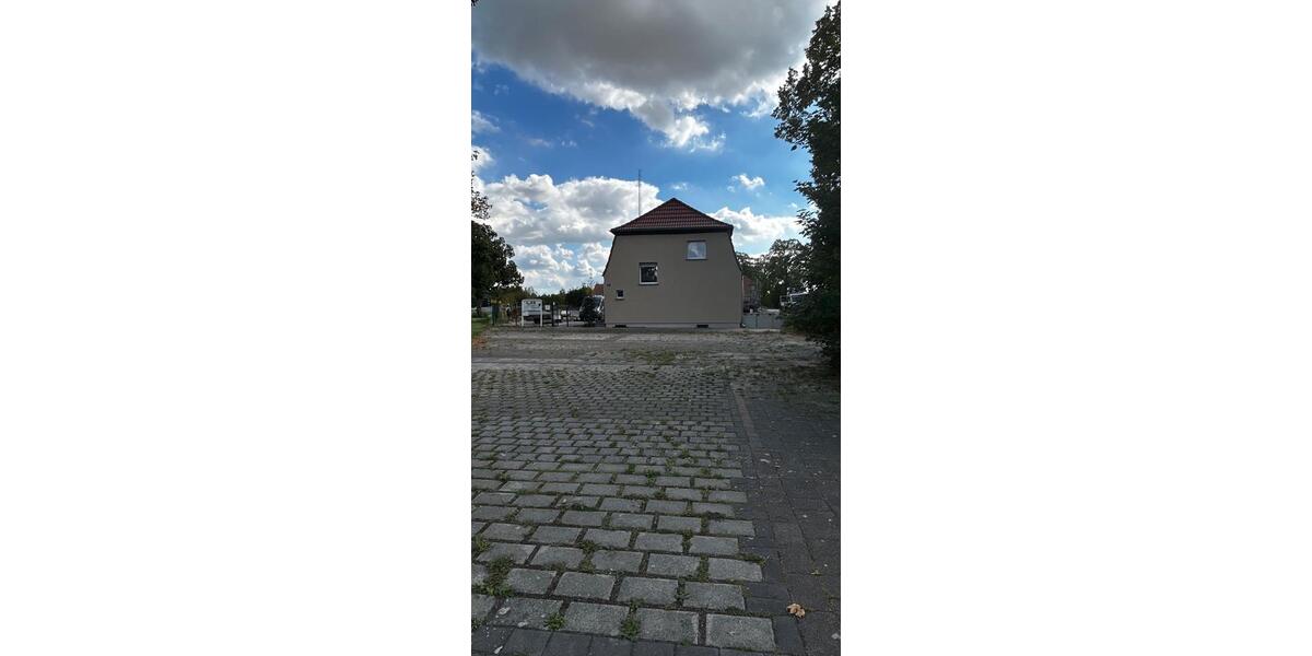 Einfamilienhaus Jüterbog - 4.5 Zimmer, 105 m&sup2;, 1.300&euro; | Angebot:27625599